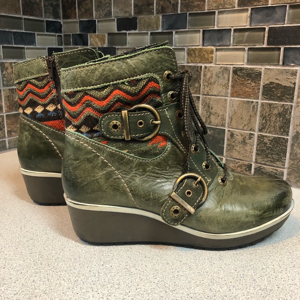 Dromedaris Leather Booties (Eur size 38 / USA 7.5)
